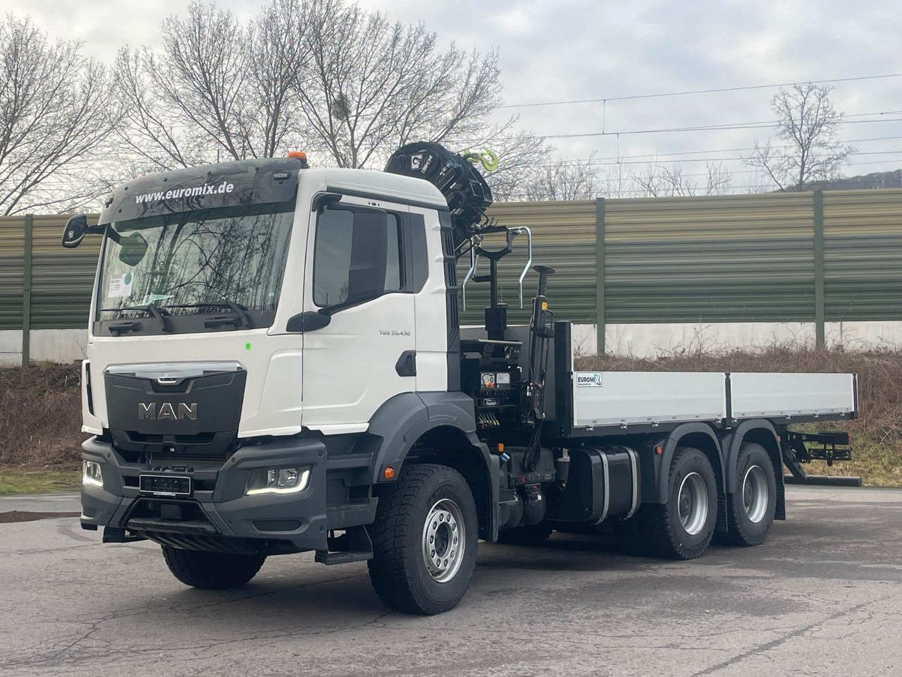 MAN TGS 33.440 6x4 Kran HIAB 138-3 - Kamion sa dizalicom: slika 2 MAN TGS 33.440 6x4 Kran HIAB 138-3 - Kamion sa dizalicom: slika 2