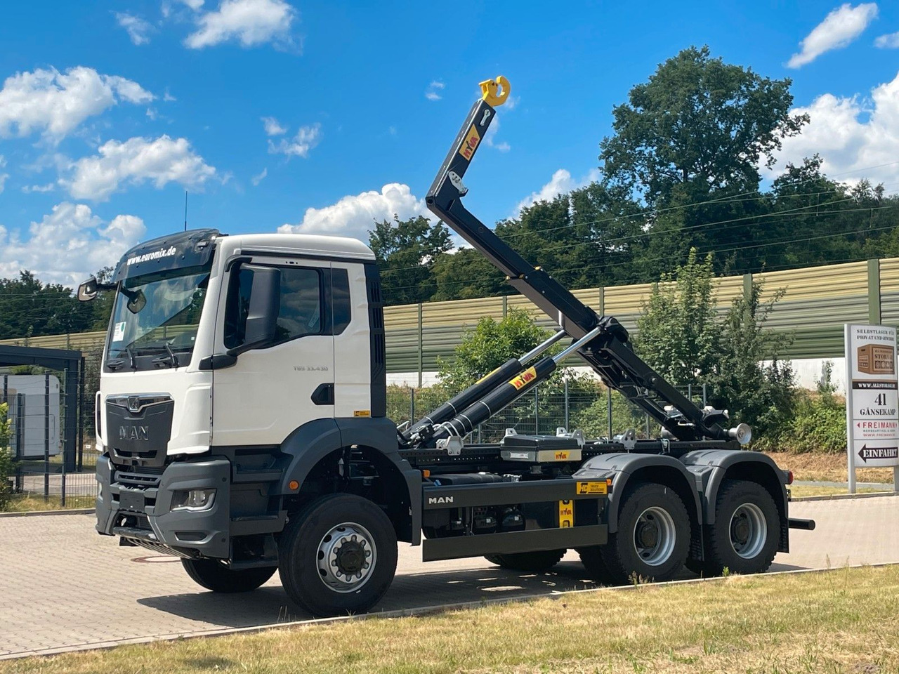 MAN TGS 33.440 6x6 Euro6e Hyva - Hiab MultiLift - Kamion sa hidrauličnom kukom, Kamion sa dizalicom: slika 2 MAN TGS 33.440 6x6 Euro6e Hyva - Hiab MultiLift - Kamion sa hidrauličnom kukom, Kamion sa dizalicom: slika 2