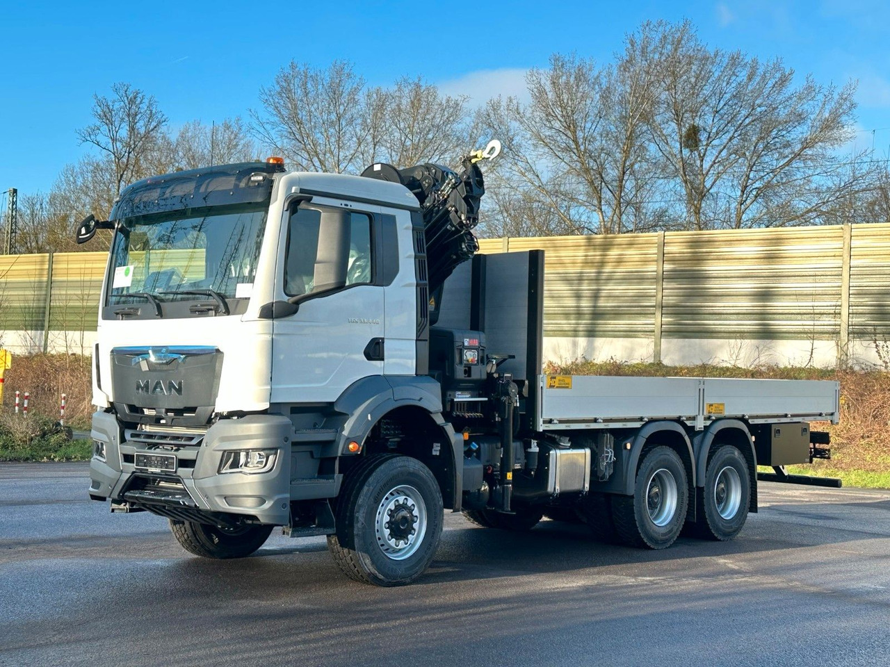 MAN TGS 33.440 6x6 Kran HIAB 228-6 - Kamion sa dizalicom: slika 2 MAN TGS 33.440 6x6 Kran HIAB 228-6 - Kamion sa dizalicom: slika 2