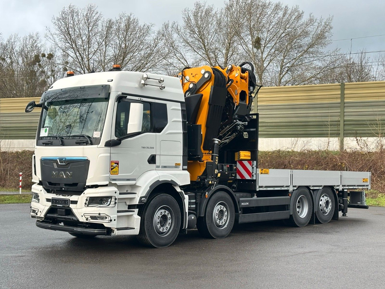 MAN TGS 35.520 8X2 Hiab EFFER 955-8s +Jib 6s - Kamion sa tovarnim sandukom, Kamion sa dizalicom: slika 3 MAN TGS 35.520 8X2 Hiab EFFER 955-8s +Jib 6s - Kamion sa tovarnim sandukom, Kamion sa dizalicom: slika 3