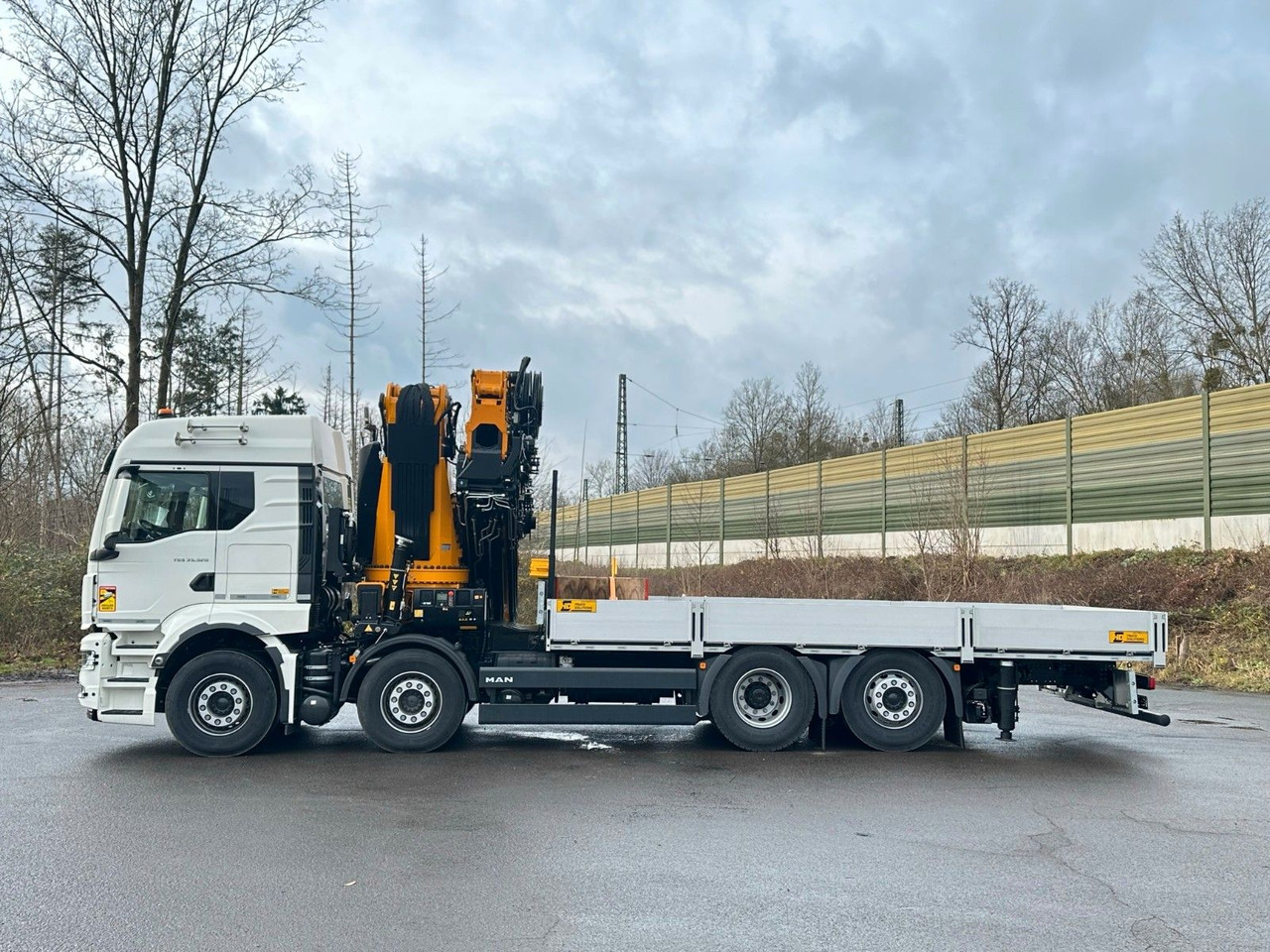 MAN TGS 35.520 8X2 Hiab EFFER 955-8s +Jib 6s - Kamion sa dizalicom: slika 5 MAN TGS 35.520 8X2 Hiab EFFER 955-8s +Jib 6s - Kamion sa dizalicom: slika 5