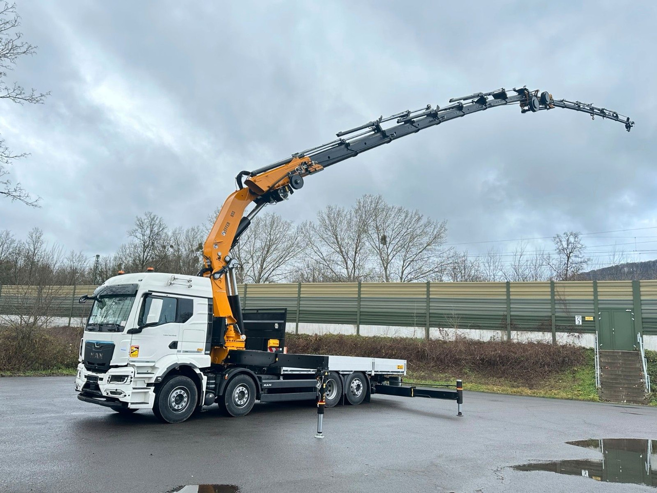 MAN TGS 35.520 8X2 Hiab EFFER 955-8s +Jib 6s - Kamion sa dizalicom: slika 1 MAN TGS 35.520 8X2 Hiab EFFER 955-8s +Jib 6s - Kamion sa dizalicom: slika 1