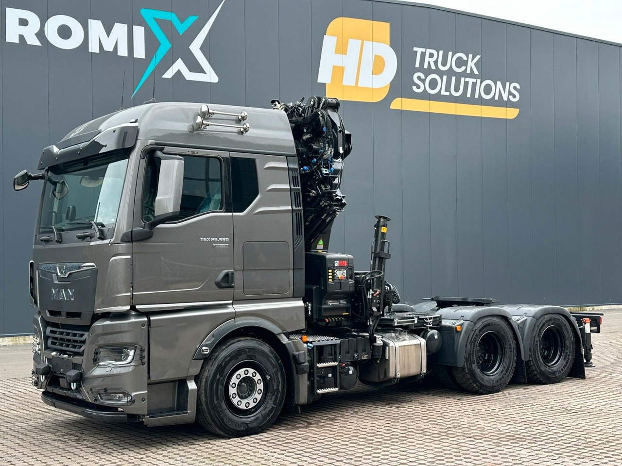 MAN TGX 26.580 6x4 Kran Hiab 302-6 + Jib-4 - Kamion sa dizalicom: slika 4 MAN TGX 26.580 6x4 Kran Hiab 302-6 + Jib-4 - Kamion sa dizalicom: slika 4