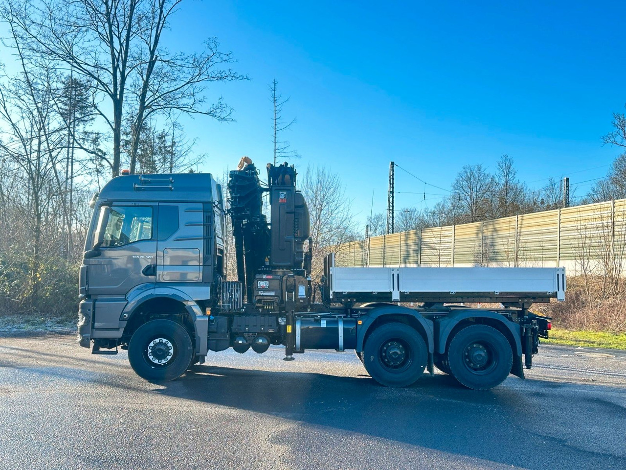 MAN TGS 26.520 6x6 Kran HIAB X-HIPRO 548E-8 - Tegljač: slika 5 MAN TGS 26.520 6x6 Kran HIAB X-HIPRO 548E-8 - Tegljač: slika 5
