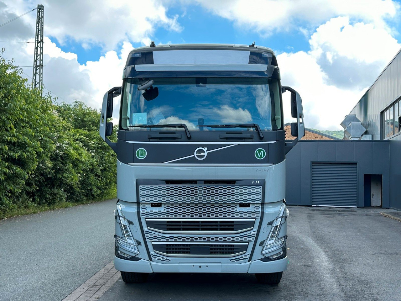 Volvo FH 540 6x4 - Kamion sa golom šasijom i zatvorenom kabinom: slika 2 Volvo FH 540 6x4 - Kamion sa golom šasijom i zatvorenom kabinom: slika 2