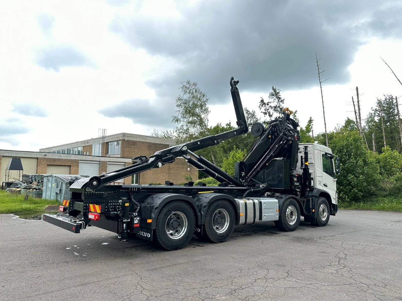 Kamion sa hidrauličnom kukom, Kamion sa dizalicom Volvo FMX 500 8x4 Abrollkipper + Kran Hiab 658-6: slika 11