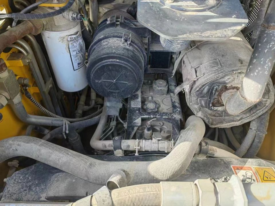 2021 LG365B Used Small 4WD Skid Steer Loader with Core Components-Motor Bearing Gearbox Pump Hot Sale - Mini utovarivač: slika 5 2021 LG365B Used Small 4WD Skid Steer Loader with Core Components-Motor Bearing Gearbox Pump Hot Sale - Mini utovarivač: slika 5