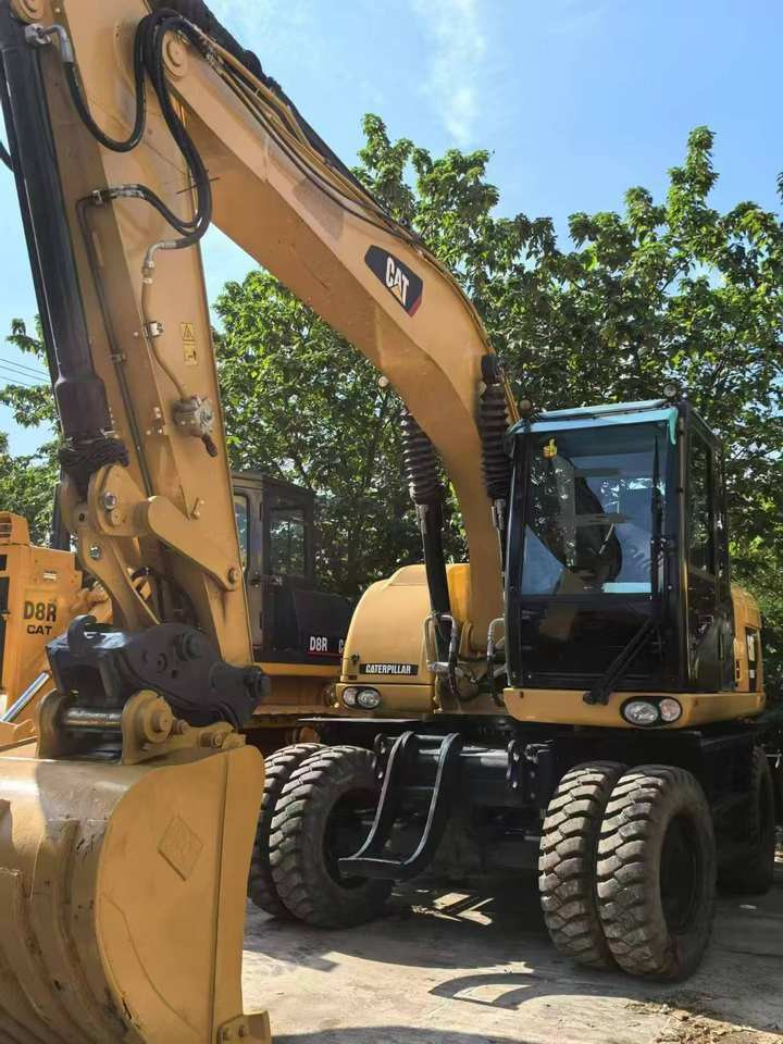 Beautiful High Quality Second-Hand CAT M315D2 Wheel Excavator Used Digger Machinery Engine After-sales Warranty Service - Bager točkaš: slika 2 Beautiful High Quality Second-Hand CAT M315D2 Wheel Excavator Used Digger Machinery Engine After-sales Warranty Service - Bager točkaš: slika 2