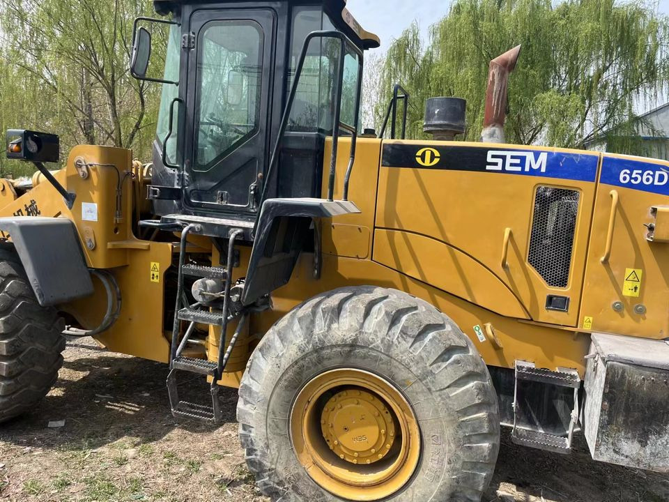 Earthmoving Machinery SEM 655F 655d 656d 656f 5ton Wheel Loader With Competitive Price SEM655D 655D - Utovarivač točkaš: slika 2 Earthmoving Machinery SEM 655F 655d 656d 656f 5ton Wheel Loader With Competitive Price SEM655D 655D - Utovarivač točkaš: slika 2