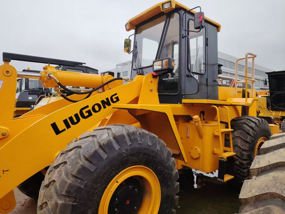 Good Condition 835 836 856 856H 862 856H Liugong 2023 Year Used 5tons Wheel Loader Second Hand Front End Loader - Utovarivač točkaš: slika 3 Good Condition 835 836 856 856H 862 856H Liugong 2023 Year Used 5tons Wheel Loader Second Hand Front End Loader - Utovarivač točkaš: slika 3