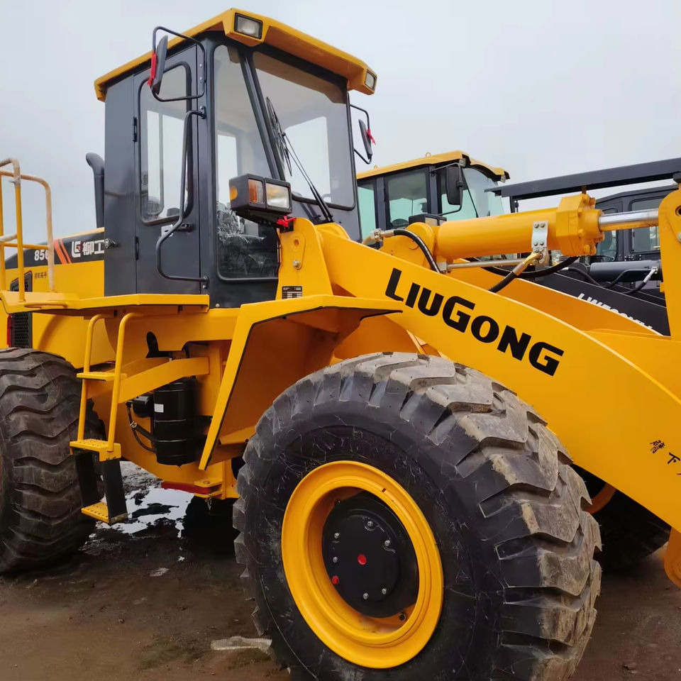 Good Condition 835 836 856 856H 862 856H Liugong 2023 Year Used 5tons Wheel Loader Second Hand Front End Loader - Utovarivač točkaš: slika 1 Good Condition 835 836 856 856H 862 856H Liugong 2023 Year Used 5tons Wheel Loader Second Hand Front End Loader - Utovarivač točkaš: slika 1