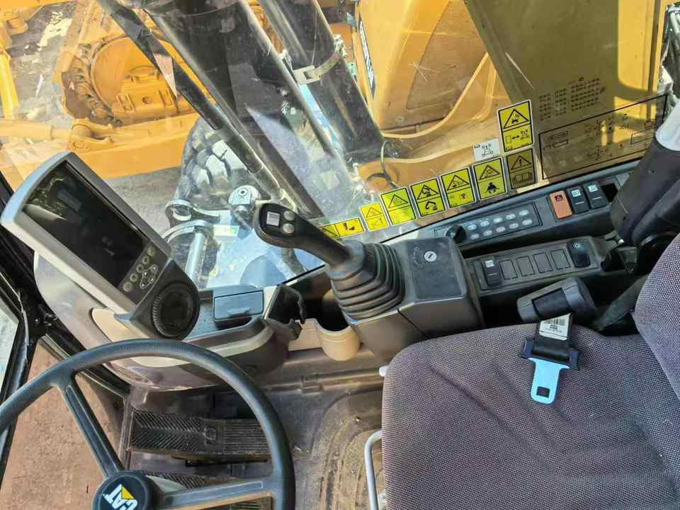 Used Caterpillar M315D2 Mini Wheel Excavator With Core Components for Diggers and Excavators - Bager točkaš: slika 4 Used Caterpillar M315D2 Mini Wheel Excavator With Core Components for Diggers and Excavators - Bager točkaš: slika 4