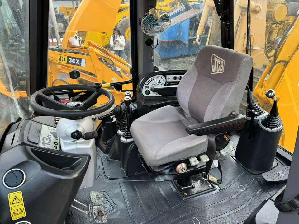 Used Jcb 4Cx Backhoe Loader for Sale Perfect Condition Used Loaders - Bager utovarivač: slika 5 Used Jcb 4Cx Backhoe Loader for Sale Perfect Condition Used Loaders - Bager utovarivač: slika 5