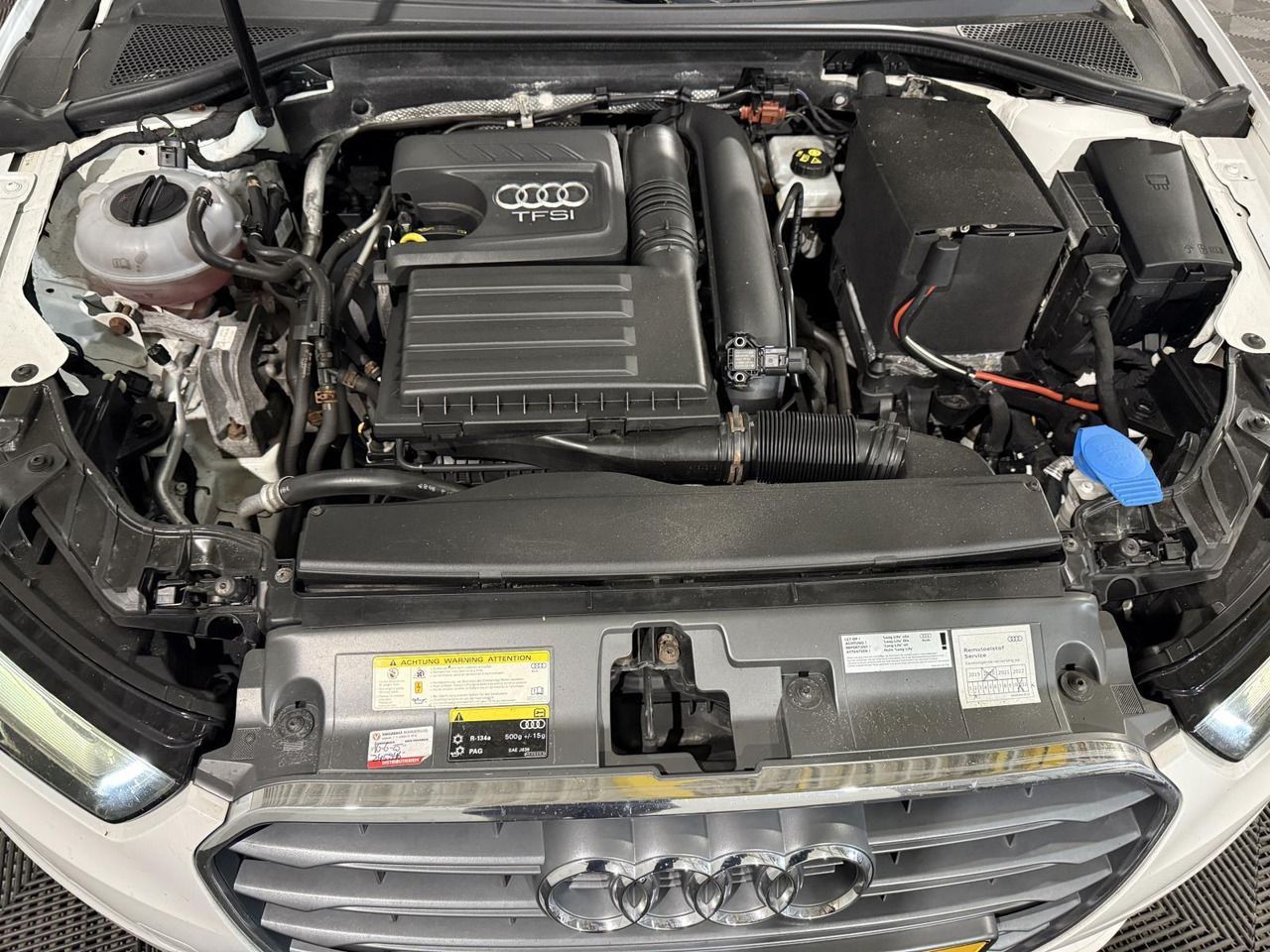 Audi | A3 Limousine | 1.4 TFSI Attraction Pro Line Plus Automaat | 2016 | 256.538 km | PT353Z | Geen oordeel - Limuzina: slika 3 Audi | A3 Limousine | 1.4 TFSI Attraction Pro Line Plus Automaat | 2016 | 256.538 km | PT353Z | Geen oordeel - Limuzina: slika 3