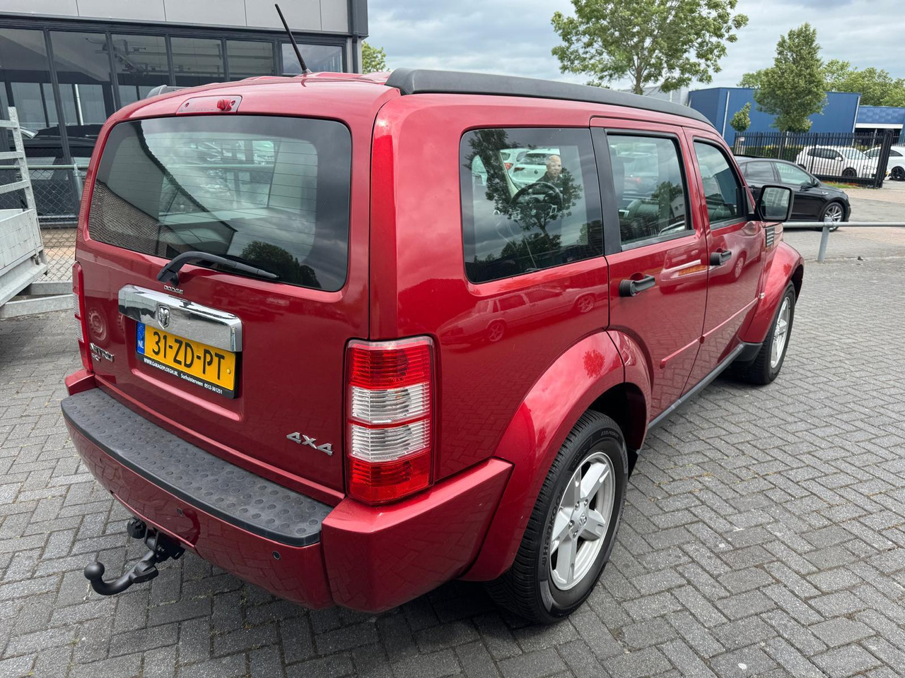 Dodge Nitro 3.7 V6 SXT | 2008 | 209.339 km | 31-ZD-PT - SUV: slika 3 Dodge Nitro 3.7 V6 SXT | 2008 | 209.339 km | 31-ZD-PT - SUV: slika 3