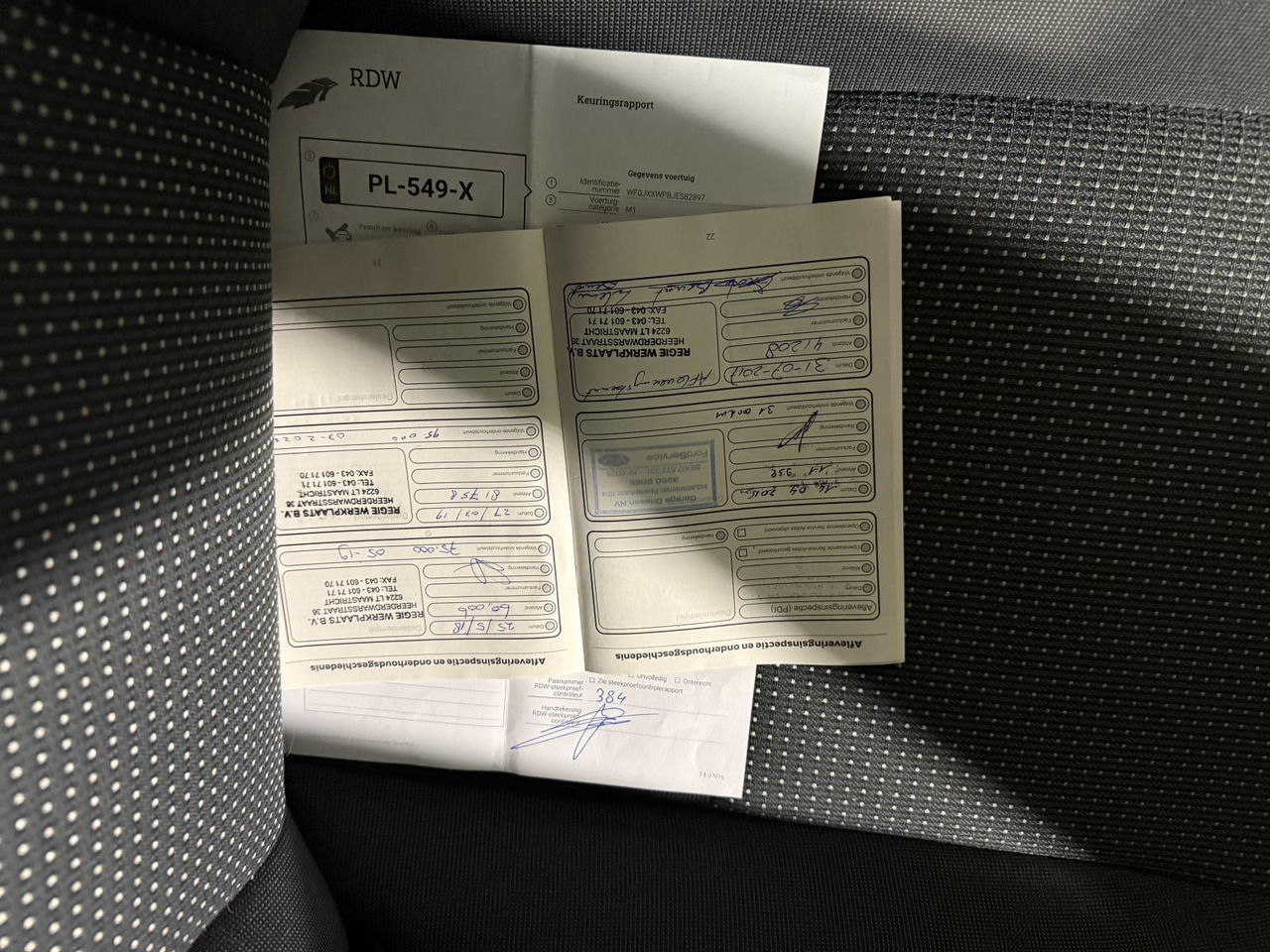 Ford | C-Max | 1.0 Ambiente | 2014 | 197.555 km | PL549X | Geen oordeel - Automobil: slika 2 Ford | C-Max | 1.0 Ambiente | 2014 | 197.555 km | PL549X | Geen oordeel - Automobil: slika 2