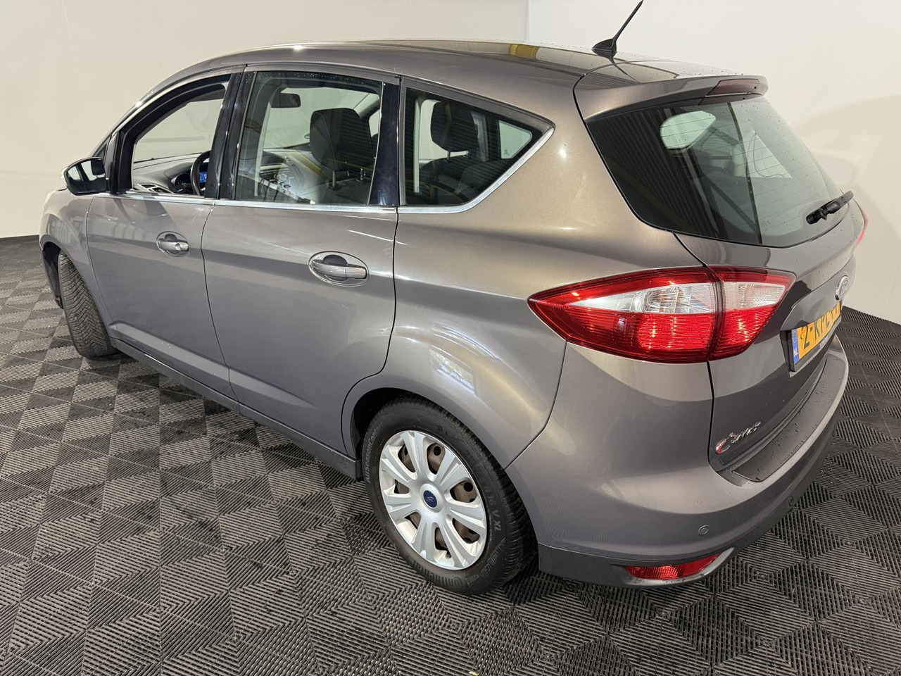 Ford | C-Max | 1.6 EcoBoost Titanium | 2013 | 162.252 km | 2KPL44 | Logisch - Automobil: slika 4 Ford | C-Max | 1.6 EcoBoost Titanium | 2013 | 162.252 km | 2KPL44 | Logisch - Automobil: slika 4