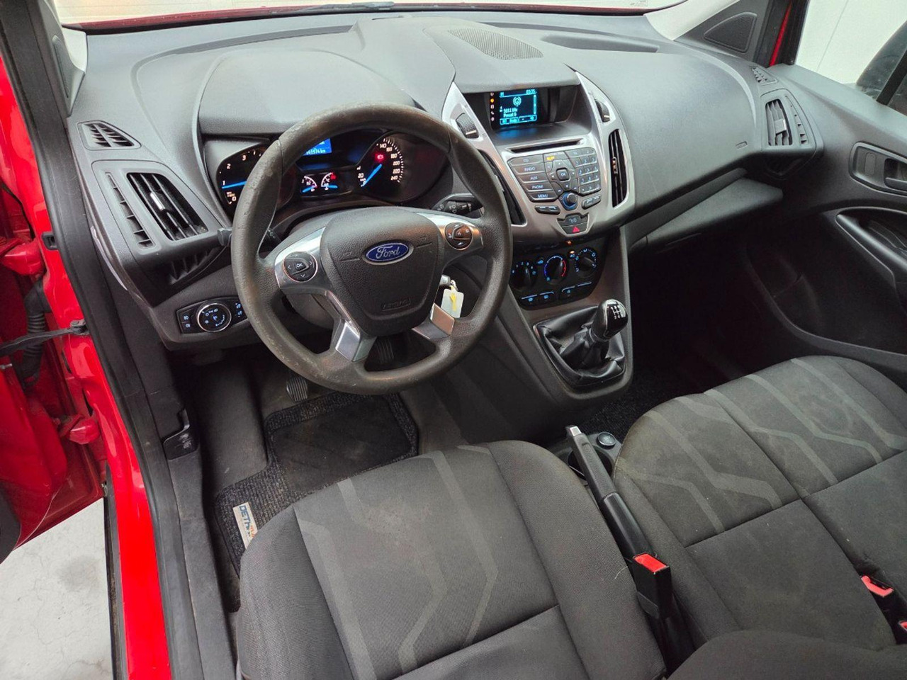 Ford Transit Connect 1.6 TDCI L1 Trend | 2014 | 141.974 km | VLP09D | NAP: Geen oordeel - Mali kombi: slika 5 Ford Transit Connect 1.6 TDCI L1 Trend | 2014 | 141.974 km | VLP09D | NAP: Geen oordeel - Mali kombi: slika 5