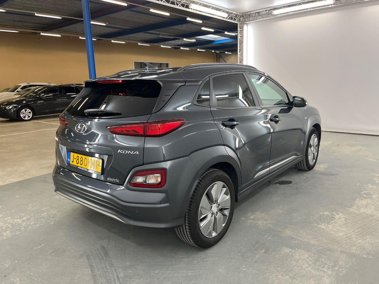 Hyundai Kona EV Fashion 39 kWh | 2020 | 78.586 km | Automaat | J880NP | NAP: Logisch - SUV: slika 4 Hyundai Kona EV Fashion 39 kWh | 2020 | 78.586 km | Automaat | J880NP | NAP: Logisch - SUV: slika 4