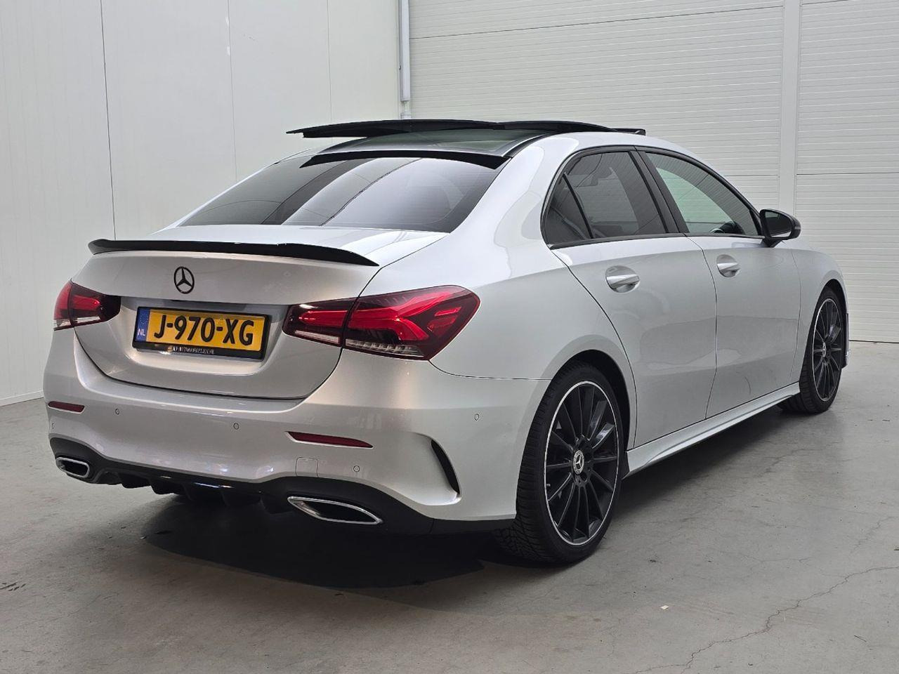 Mercedes - Benz A - klasse 220 4MATIC Premium | 2019 | 198.686 km | Automaat | J970XG | NAP: Geen oordeel - Limuzina: slika 4 Mercedes - Benz A - klasse 220 4MATIC Premium | 2019 | 198.686 km | Automaat | J970XG | NAP: Geen oordeel - Limuzina: slika 4