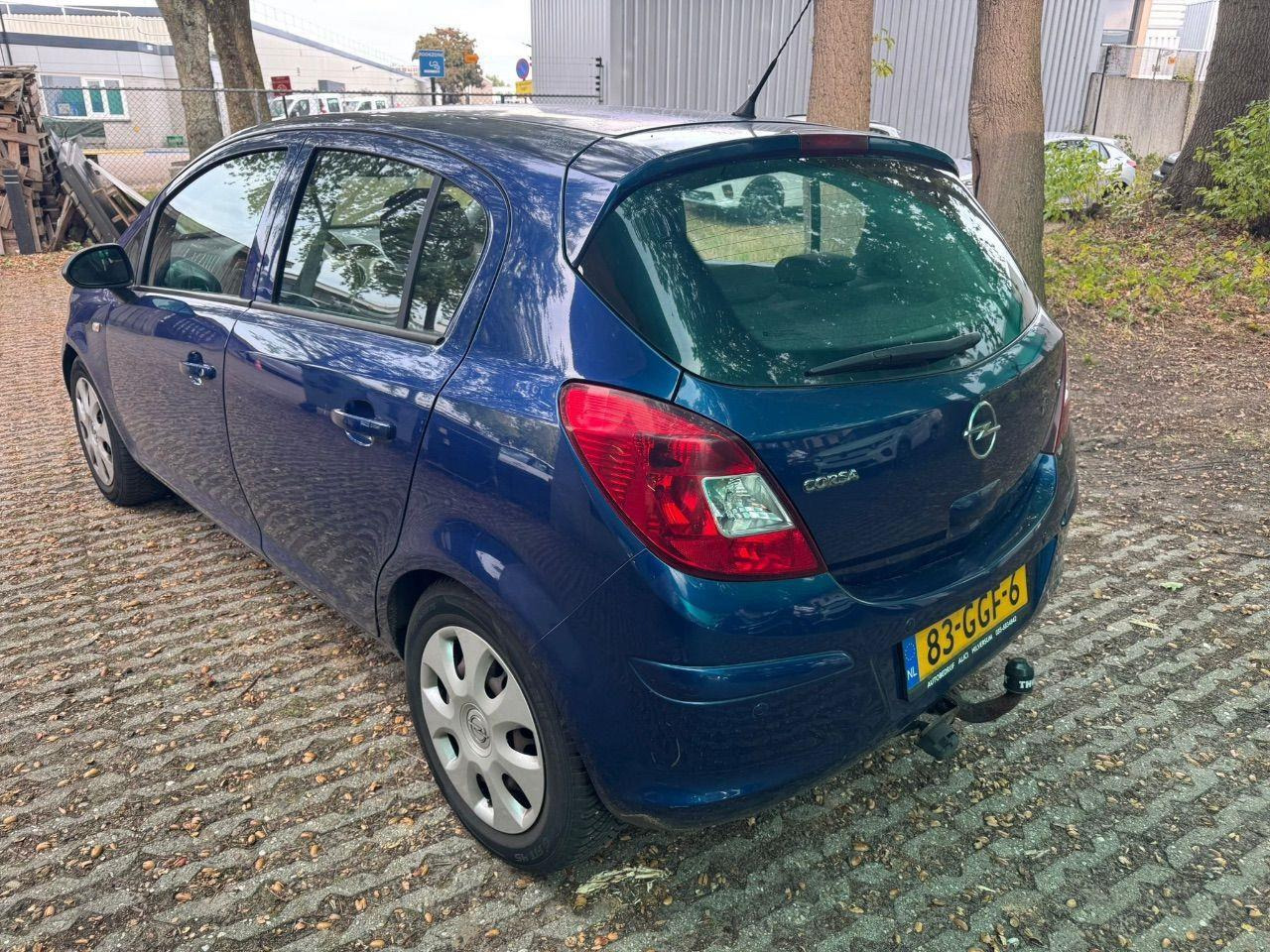 Opel Corsa 1.4 - 16V Enjoy | 2008 | 164.368 km | Automaat | 83GGF6 | NAP: Logisch - Hečbek: slika 3 Opel Corsa 1.4 - 16V Enjoy | 2008 | 164.368 km | Automaat | 83GGF6 | NAP: Logisch - Hečbek: slika 3