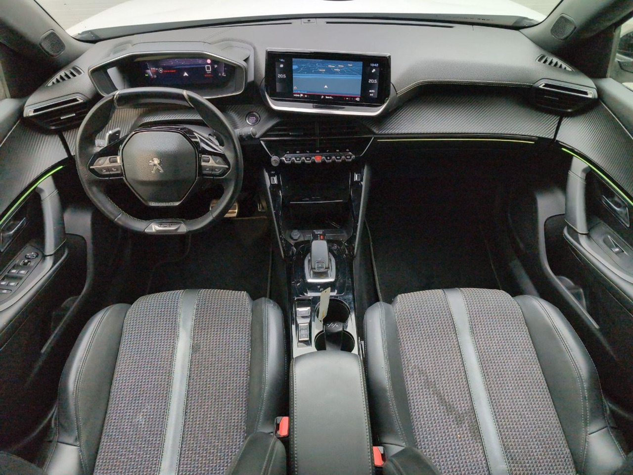 Peugeot 2008 1.2 PureTech Allure | 2021 | 82.638 km | Automaat | GZS91X | NAP: Geen oordeel - SUV: slika 5 Peugeot 2008 1.2 PureTech Allure | 2021 | 82.638 km | Automaat | GZS91X | NAP: Geen oordeel - SUV: slika 5
