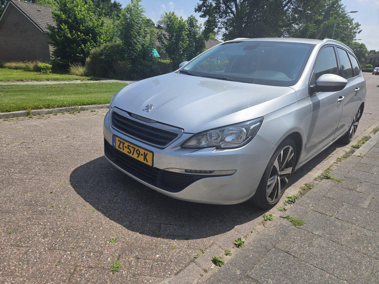 Peugeot 308 1.2 PureTech Allure ZT-579-K 236.408 - Automobil: slika 1 Peugeot 308 1.2 PureTech Allure ZT-579-K 236.408 - Automobil: slika 1