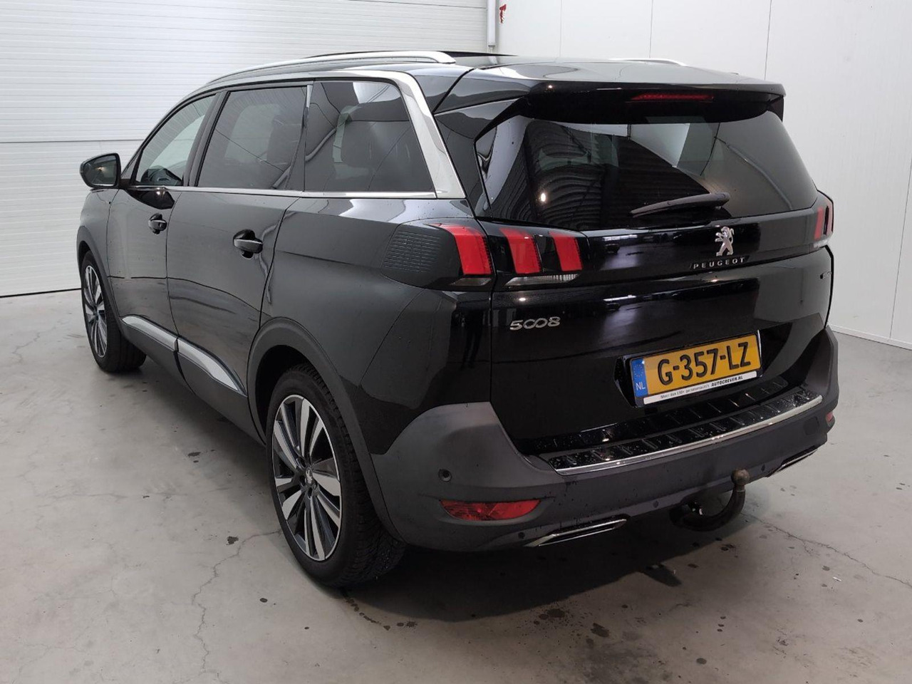 Peugeot 5008 1.2 PureTech GT - Line | 2019 | 131.717 km | Automaat | G357LZ | NAP: Logisch - SUV: slika 3 Peugeot 5008 1.2 PureTech GT - Line | 2019 | 131.717 km | Automaat | G357LZ | NAP: Logisch - SUV: slika 3