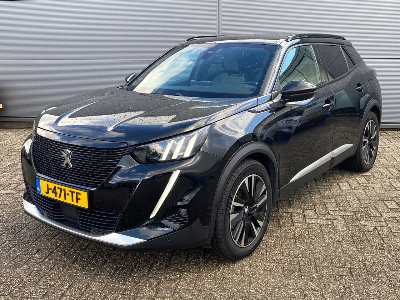 Peugeot e-2008 EV GT Première 1 fase 50 kWh | 2020 | 121.940 km | Automaat | J471TF | NAP: Logisch - SUV: slika 1 Peugeot e-2008 EV GT Première 1 fase 50 kWh | 2020 | 121.940 km | Automaat | J471TF | NAP: Logisch - SUV: slika 1