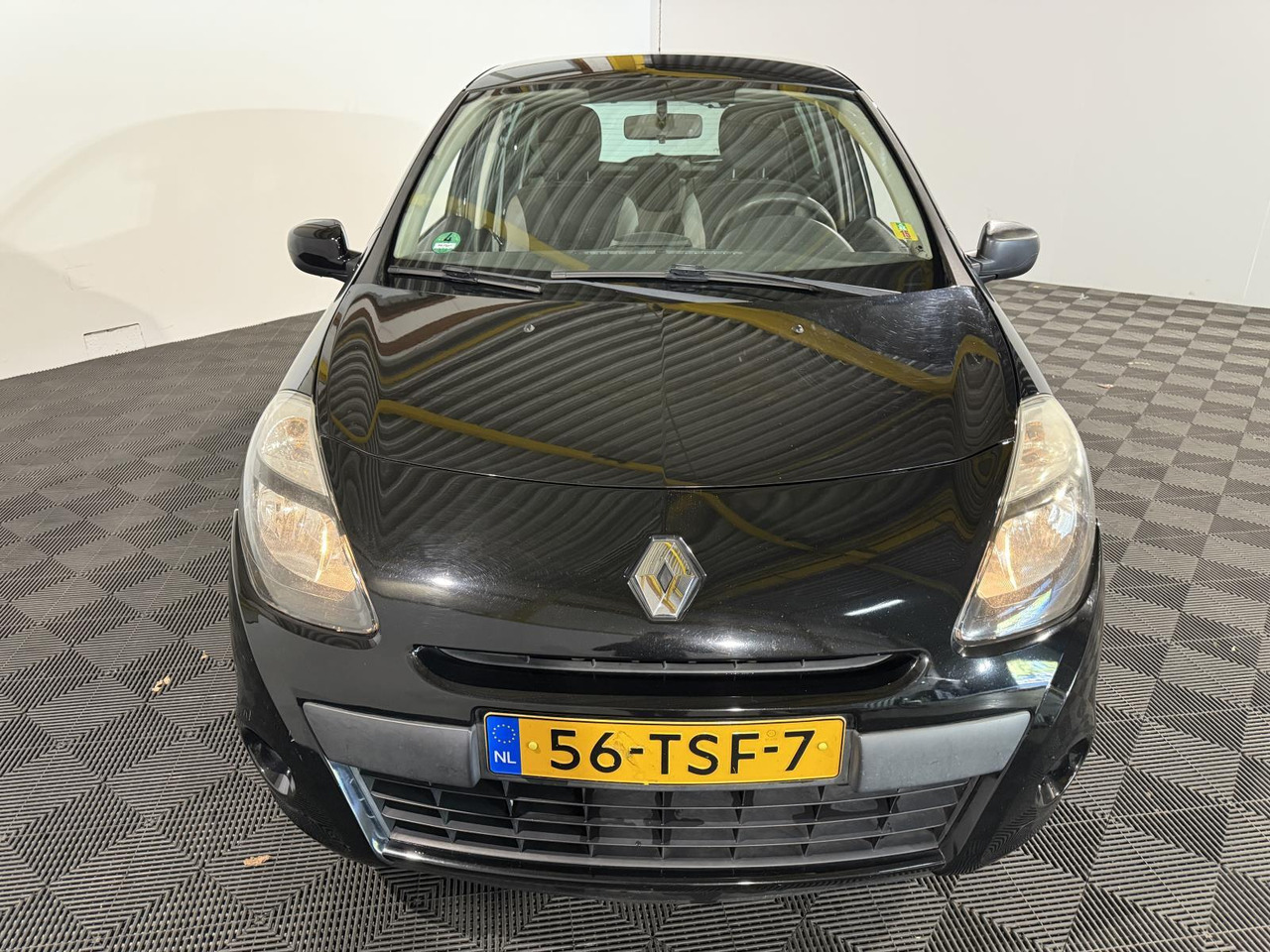 Renault | Clio | 1.2 Authentique | 2012 | 216.427 km | 56TSF7 | Logisch - Hečbek: slika 2 Renault | Clio | 1.2 Authentique | 2012 | 216.427 km | 56TSF7 | Logisch - Hečbek: slika 2