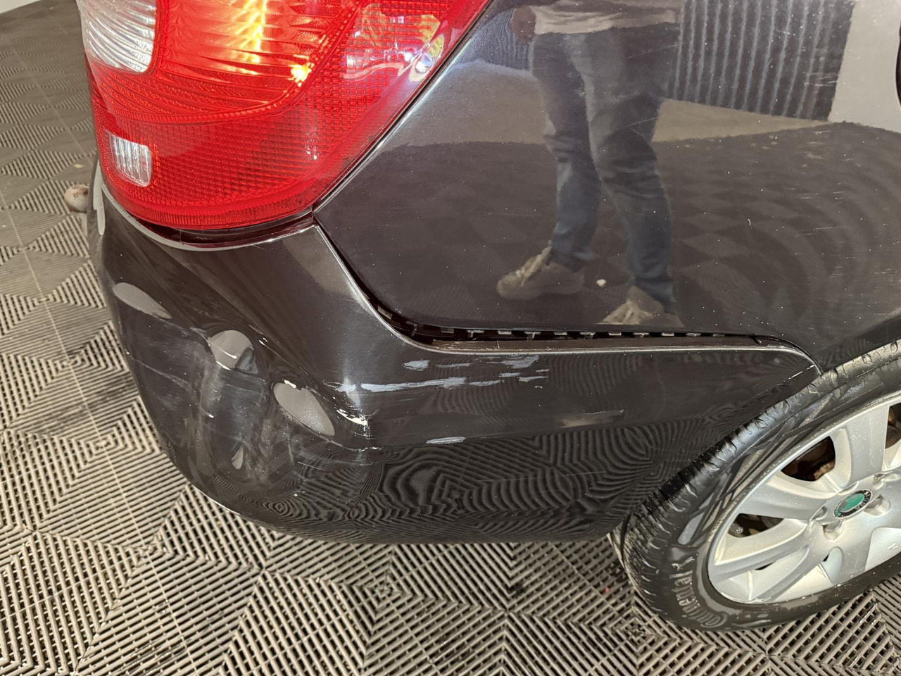 Skoda | Fabia Combi | 1.2 TSI Style | 2012 | 249.974 km | 63XDD5 | Logisch - Automobil: slika 2 Skoda | Fabia Combi | 1.2 TSI Style | 2012 | 249.974 km | 63XDD5 | Logisch - Automobil: slika 2