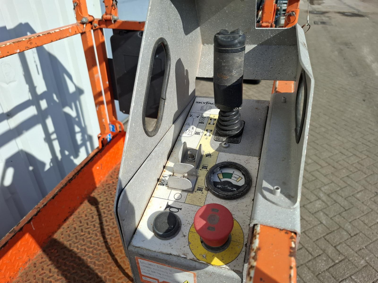 Skyjack SJ3220 Schaarlift 2015 - Lift u obliku makaza: slika 5 Skyjack SJ3220 Schaarlift 2015 - Lift u obliku makaza: slika 5