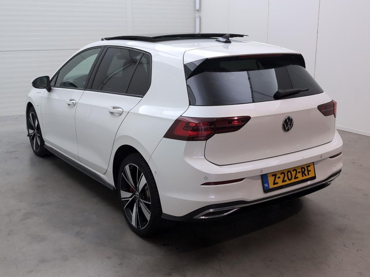 Volkswagen Golf 1.4 eHybrid GTE | 2022 | 76.195 km | Automaat | Z202RF | NAP: Geen oordeel - Hečbek: slika 3 Volkswagen Golf 1.4 eHybrid GTE | 2022 | 76.195 km | Automaat | Z202RF | NAP: Geen oordeel - Hečbek: slika 3