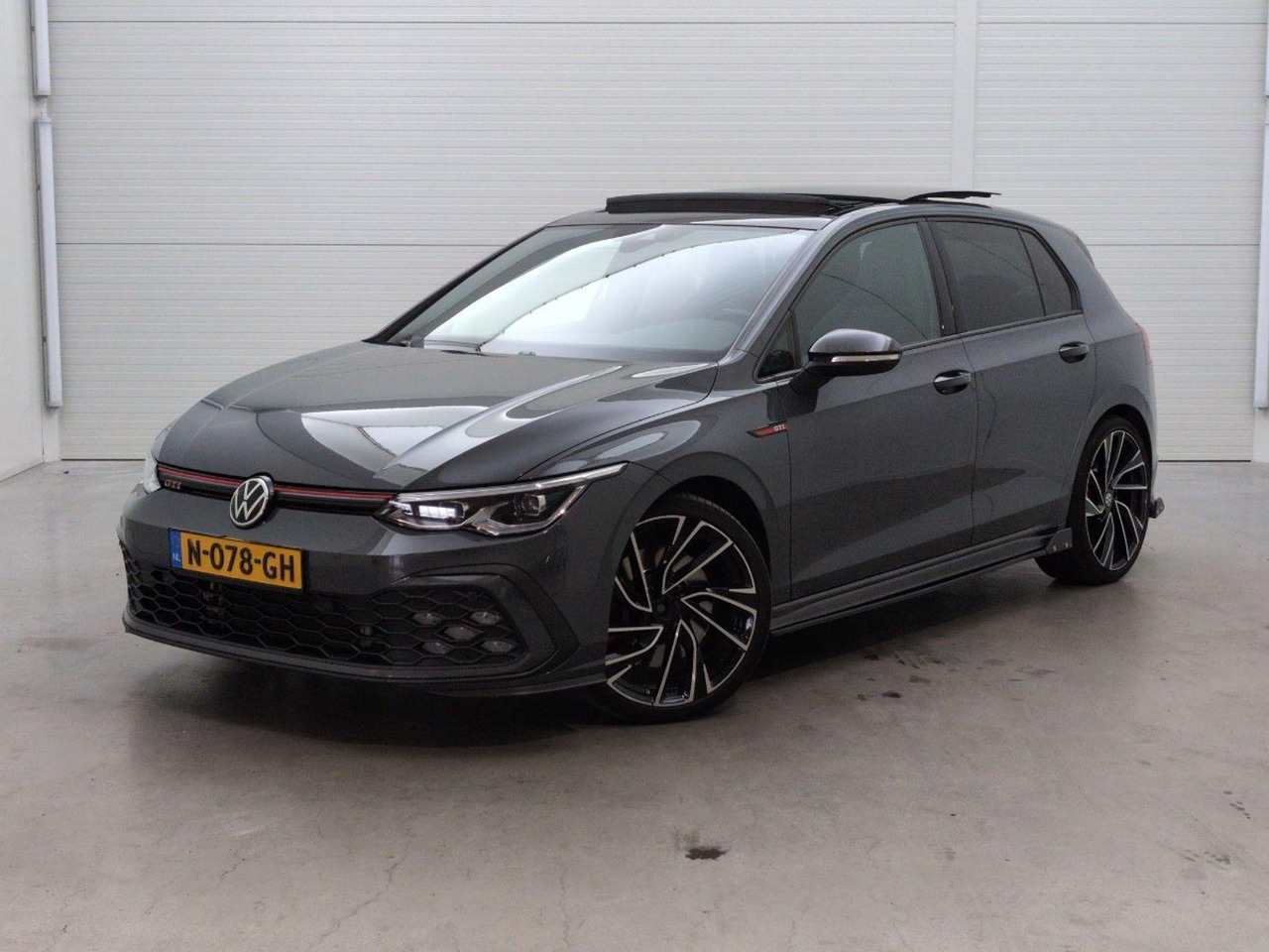 Volkswagen Golf 2.0 TSI GTI | 2021 | 104.458 km | Automaat | N078GH | NAP: Geen oordeel - Hečbek: slika 1 Volkswagen Golf 2.0 TSI GTI | 2021 | 104.458 km | Automaat | N078GH | NAP: Geen oordeel - Hečbek: slika 1