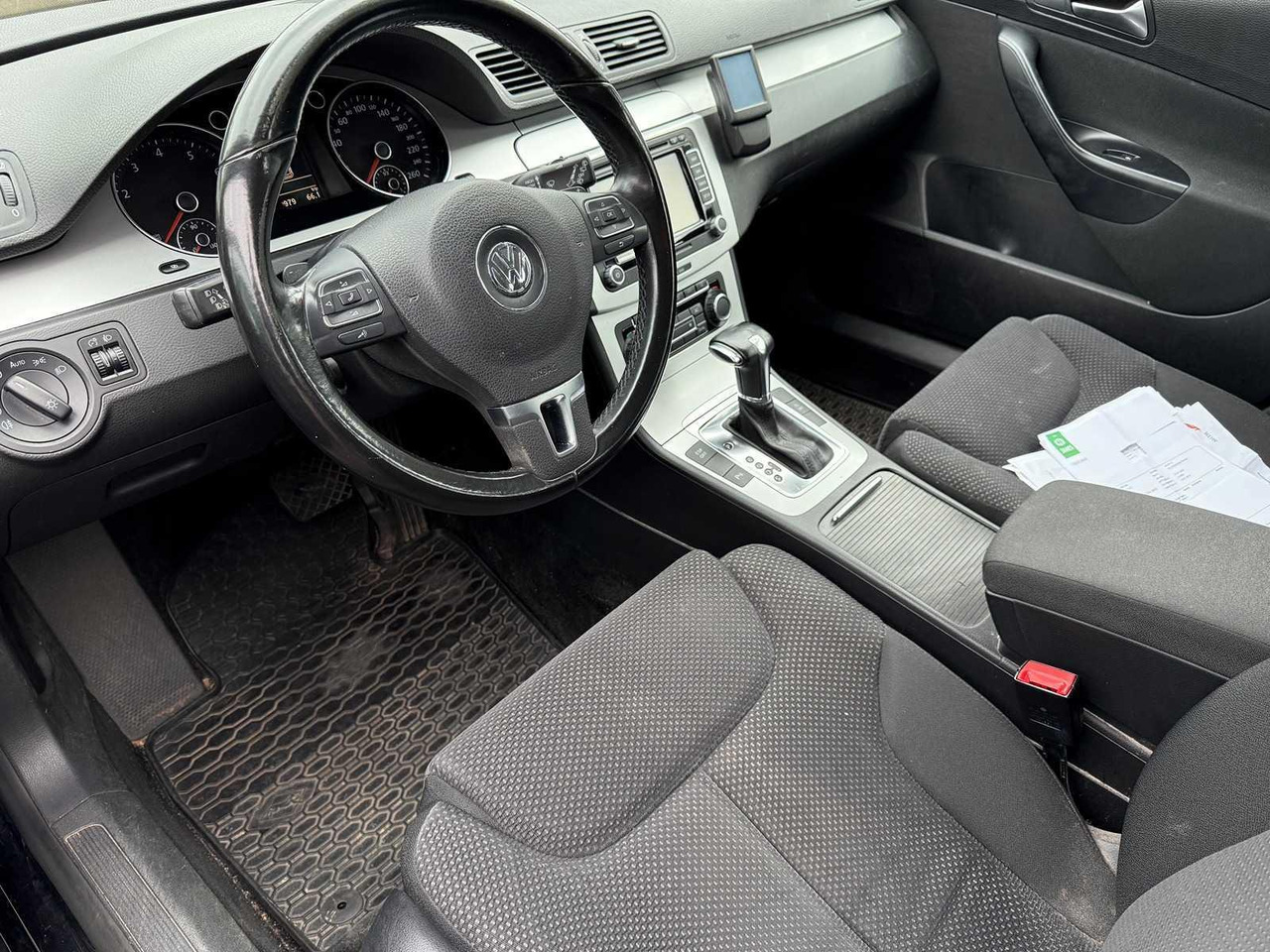 Volkswagen | Passat Variant | 1.4 TSI Comfortline BlueMotion | 2010 | 220.978 km | 44KPL3 | Automaat | Logisch - Automobil: slika 5 Volkswagen | Passat Variant | 1.4 TSI Comfortline BlueMotion | 2010 | 220.978 km | 44KPL3 | Automaat | Logisch - Automobil: slika 5