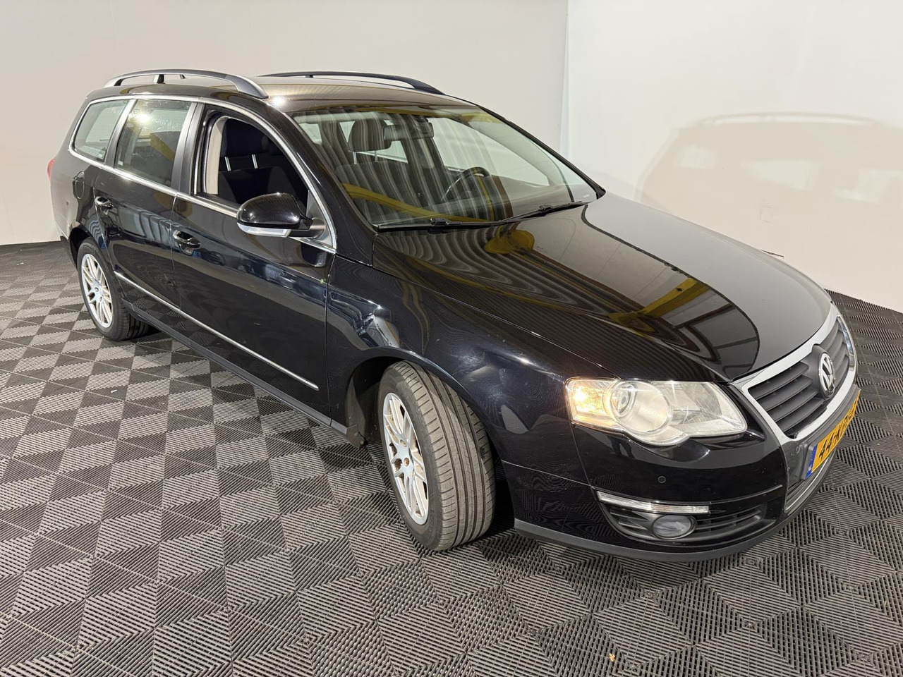 Volkswagen | Passat Variant | 1.4 TSI Comfortline BlueMotion | 2010 | 220.978 km | 44KPL3 | Automaat | Logisch - Automobil: slika 3 Volkswagen | Passat Variant | 1.4 TSI Comfortline BlueMotion | 2010 | 220.978 km | 44KPL3 | Automaat | Logisch - Automobil: slika 3
