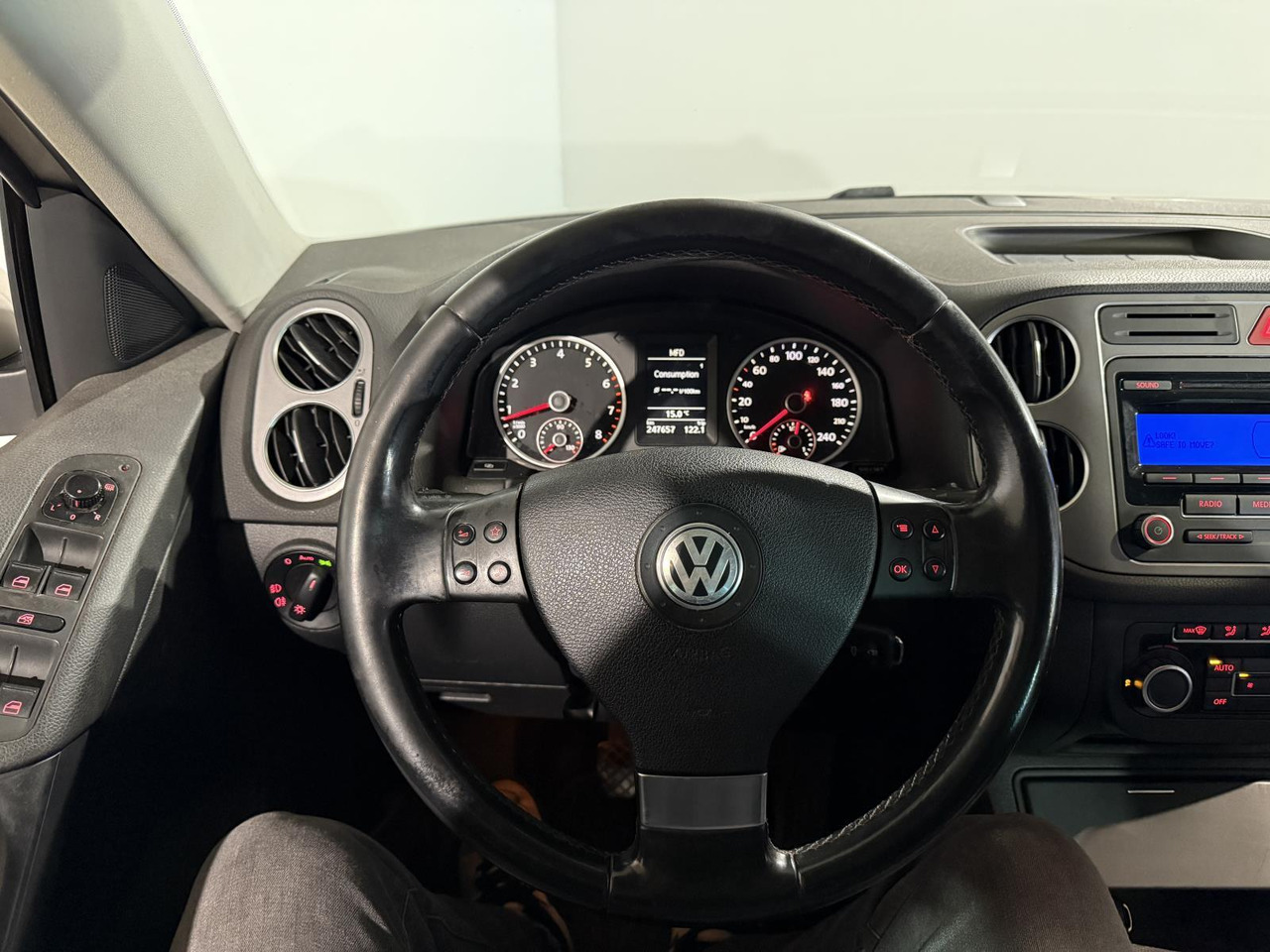 Volkswagen | Tiguan | 1.4 TSI Sport&Style | 2010 | 247.657 km | 41KRT5 | Logisch - SUV: slika 3 Volkswagen | Tiguan | 1.4 TSI Sport&Style | 2010 | 247.657 km | 41KRT5 | Logisch - SUV: slika 3
