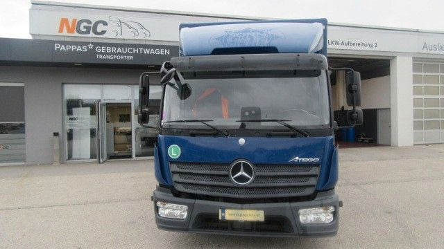 Mercedes-Benz 818L Koffer LBW, 1,5 to, Seitentüre - Kamion sa zatvorenim sandukom: slika 2 Mercedes-Benz 818L Koffer LBW, 1,5 to, Seitentüre - Kamion sa zatvorenim sandukom: slika 2