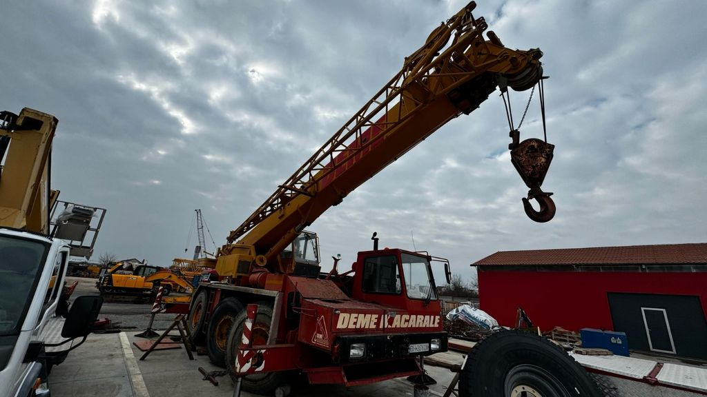 Liebherr LTM 1035-3 - Autokran za sve terene: slika 1 Liebherr LTM 1035-3 - Autokran za sve terene: slika 1