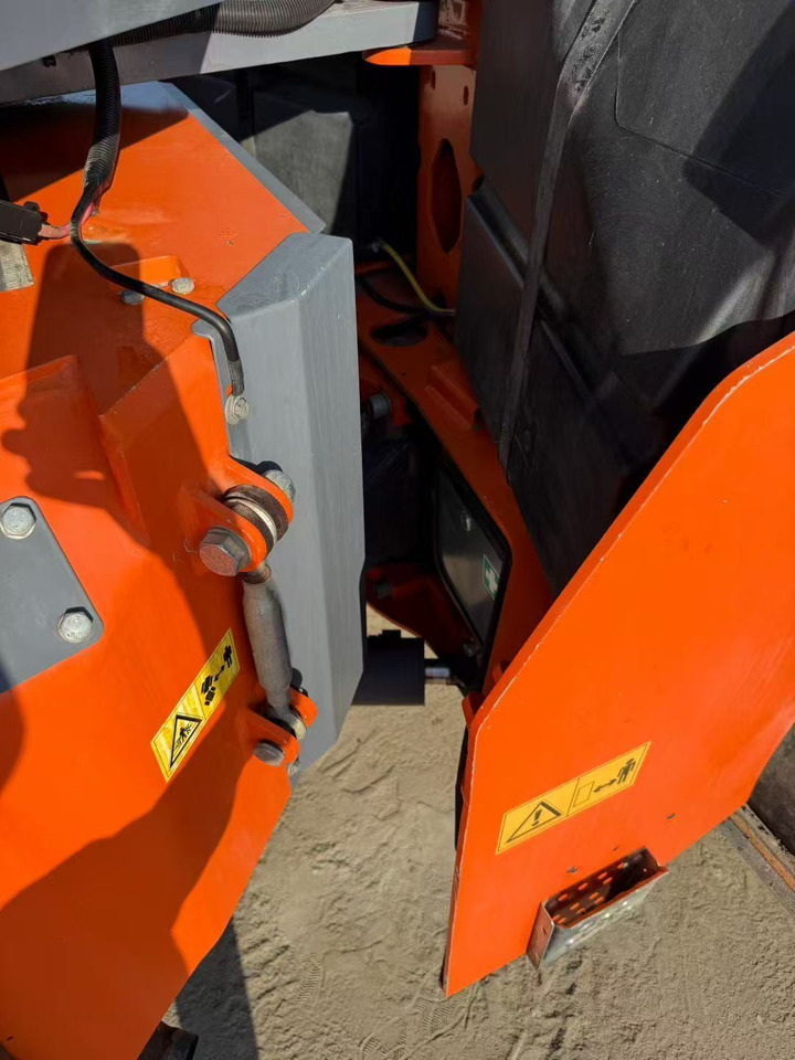 HAMM HD128 - Industrijska oprema: slika 4 HAMM HD128 - Industrijska oprema: slika 4