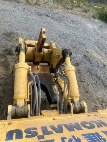 KOMATSU D475A-5E - Buldožer: slika 4 KOMATSU D475A-5E - Buldožer: slika 4