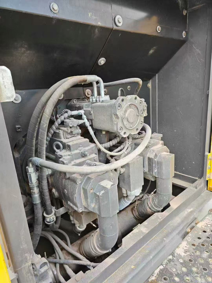 VOLVO 950 - Bager guseničar: slika 4 VOLVO 950 - Bager guseničar: slika 4