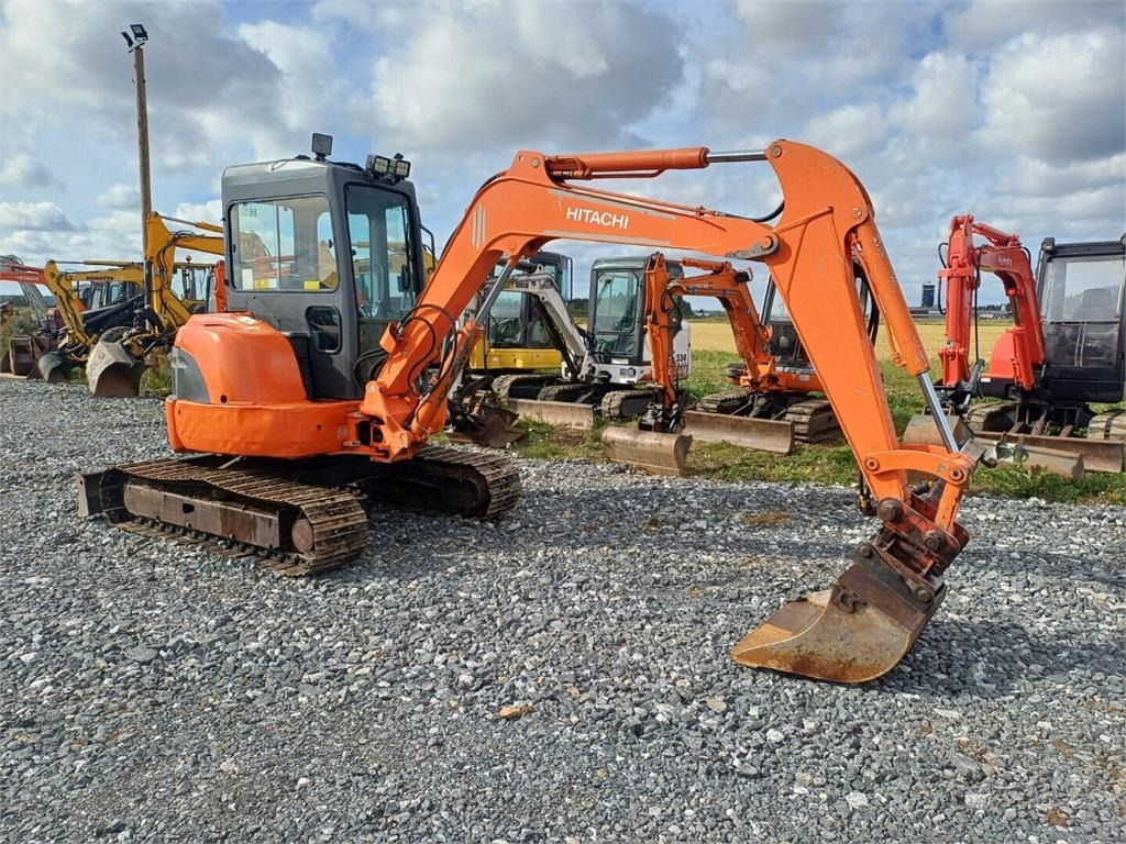 Hitachi EX50U kallistuvalla s40 liittimellä. - Mini bager: slika 4 Hitachi EX50U kallistuvalla s40 liittimellä. - Mini bager: slika 4