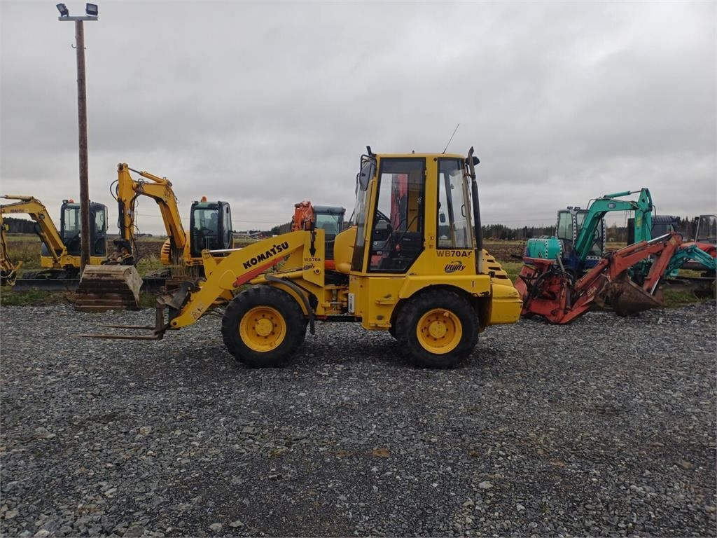 Komatsu WB70A Pyöräkuormaaja - Utovarivač točkaš: slika 2 Komatsu WB70A Pyöräkuormaaja - Utovarivač točkaš: slika 2