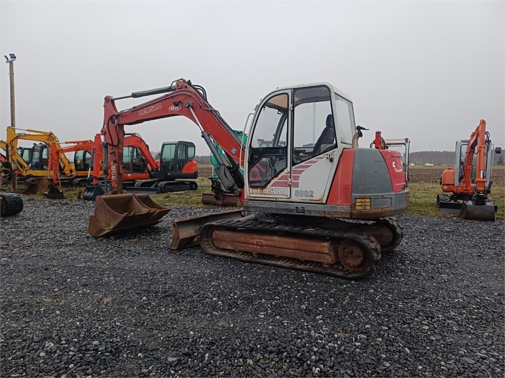 Neuson 8002 RD Kolmella kauhalla - Mini bager: slika 3 Neuson 8002 RD Kolmella kauhalla - Mini bager: slika 3