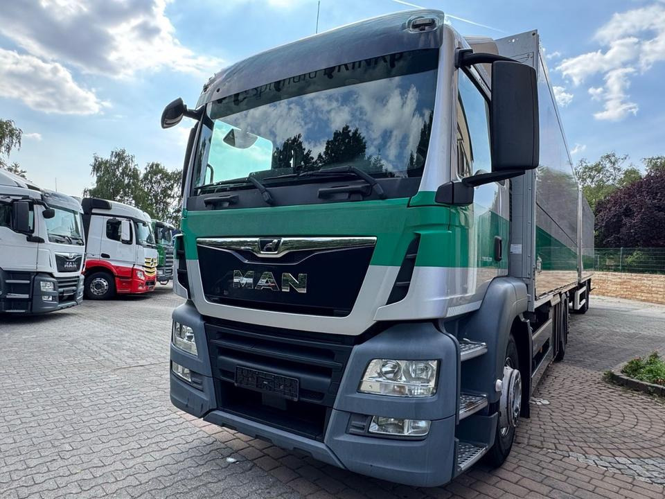 MAN TGS 26.460 2xAHK/2xLBW/Lenk-Lift/kpl.Zug - Kamion sa zatvorenim sandukom: slika 2 MAN TGS 26.460 2xAHK/2xLBW/Lenk-Lift/kpl.Zug - Kamion sa zatvorenim sandukom: slika 2