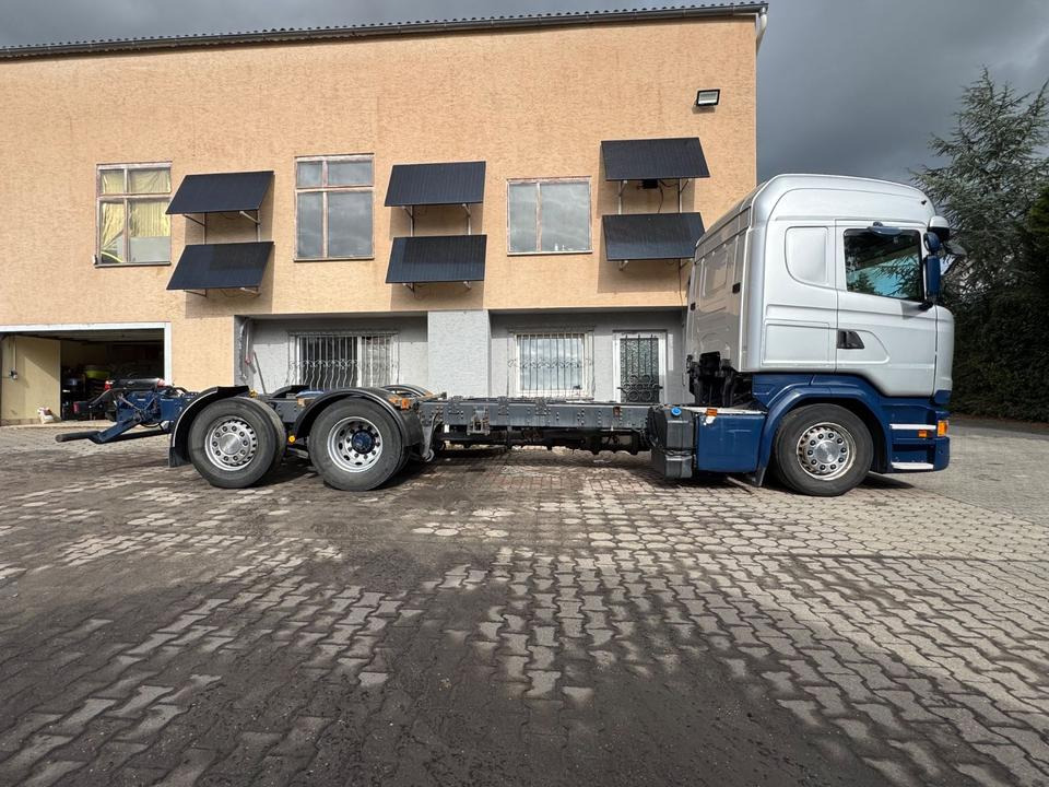 Scania R450/Retarder/Lenk-Lift/Highline - Kamion sa golom šasijom i zatvorenom kabinom: slika 4 Scania R450/Retarder/Lenk-Lift/Highline - Kamion sa golom šasijom i zatvorenom kabinom: slika 4
