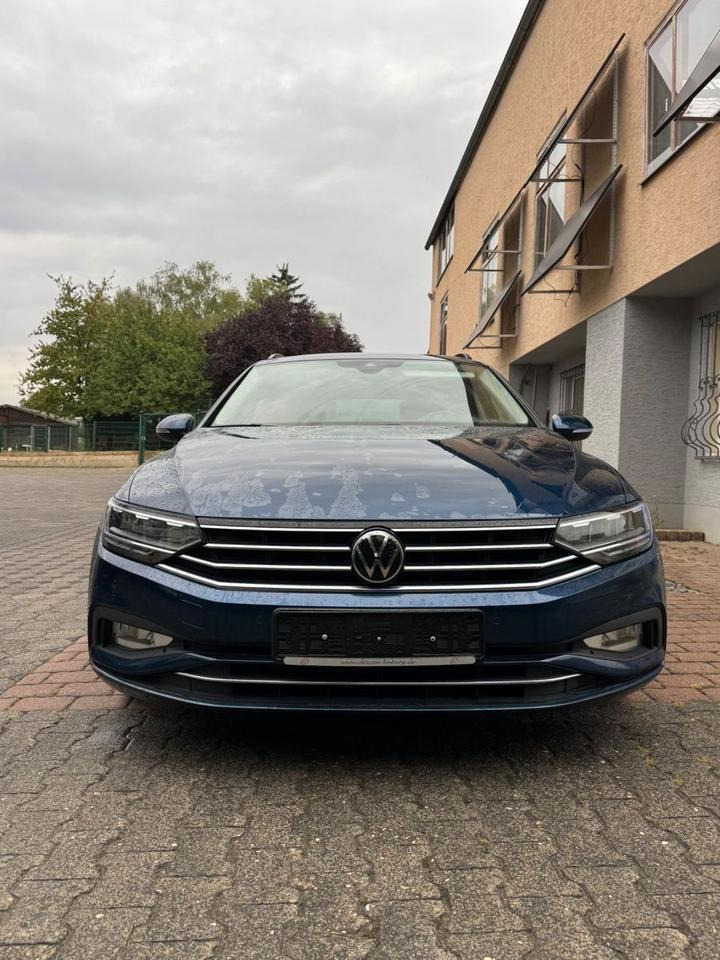 Volkswagen Passat Variant 2.0 TDI - Automobil: slika 2 Volkswagen Passat Variant 2.0 TDI - Automobil: slika 2