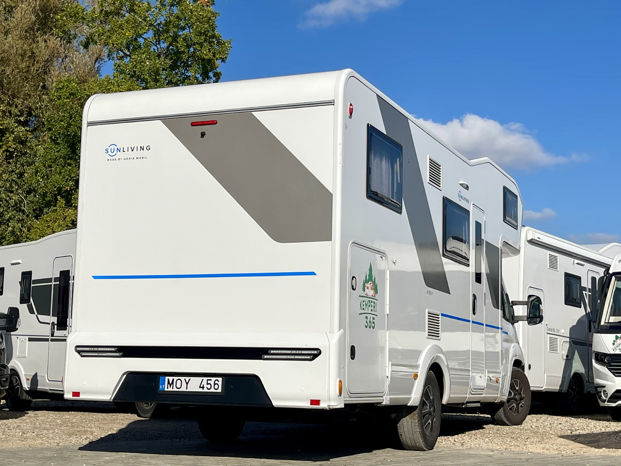 SUN LIVING A 75 DP - Alkoven kamper: slika 4 SUN LIVING A 75 DP - Alkoven kamper: slika 4