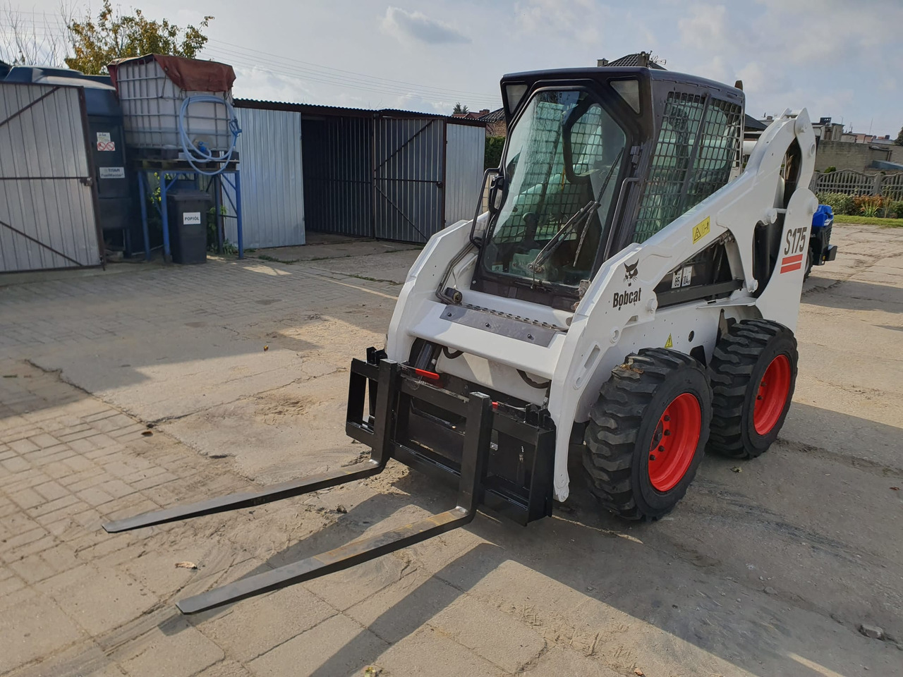 BOBCAT S175 - Mini utovarivač: slika 1 BOBCAT S175 - Mini utovarivač: slika 1